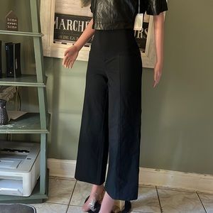 Old Navi maternity wide leg stretchy